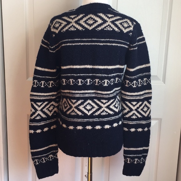 Ezra Fitch 100% wool sweater - Abercrombie & Fitch - Picture 2 of 2